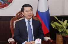 Вице-премьер Лаоса: Визит премьер-министра Фам Минь Тьиня имеет большое значение для лаосско-вьетнамских отношений