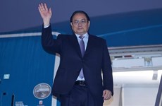 Премьер-министр Фам Минь Тьинь отбывает в Лаос с официальным визитом