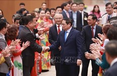 Премьер-министр: приблизить Вьетнам к миру и приблизить мир к Вьетнаму