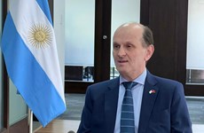 Посол Аргентины: Меры по продвижению экономического роста Вьетнама достойны восхищения