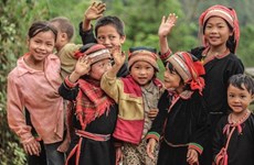 Чиновник ООН высоко оценил усилия Вьетнама по уходу за детьми
