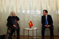 Заместитель премьер-министра высоко оценил дружбу между Вьетнамом и Швейцарией