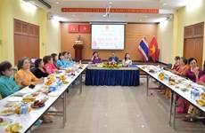 Посольства Вьетнама отмечают Международный женский день в Таиланде и России