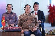 Премьер-министр принял участие в заседании саммита АСЕАН в узком составе, успешно завершив рабочую поездку в Индонезию