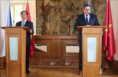 Министр: Вьетнам дорожит дружбой и всесторонним сотрудничеством с Чехией