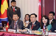 Председатель НС Вьетнама принял участие в заседании Исполнительного комитета AIPA