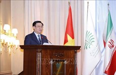 Председатель НС подчеркивает важность вьетнамо-иранского сотрудничества в интересах мира и развития