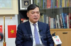 Визит премьер-министра Сингапура во Вьетнам поможет укрепить стратегическое партнерство