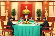 Встреча глав вьетнамской КПВ, камбоджской КНП и лаосской НРП