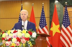 Обращение президента США к прессе по итогам переговоров с генеральным секретарем ЦК КПВ Нгуен Фу Чонгом