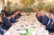Премьер Вьетнама провел рабочий обед с руководителями ведущих полупроводниковых компаний США