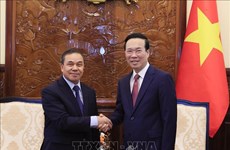 Президент Во Ван Тхыонг принял уходящего посла Лаоса