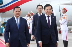 Премьер-министр Камбоджи прибыл в Ханой, начав свой официальный визит во Вьетнам