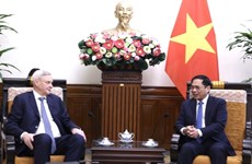 Глава МИД Вьетнама принял первого заместителя министра иностранных дел России