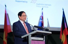 Премьер-министр Фам Минь Тьинь принял участие в бизнес-форуме Вьетнам и Австралия в Мельбурне