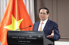 Премьер-министр Фам Минь Тьинь встретился с представителями вьетнамской общины в Австралии