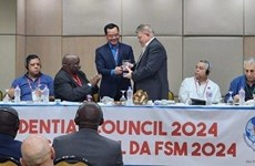 Вьетнам наращивает сотрудничество профсоюзов с Бразилией, Перу, Уругваем