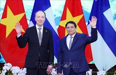 Премьер-министр Вьетнама встретился со спикером парламента Финляндии