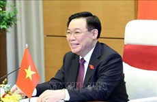 Председатель НС Вьетнама и председатель Сената Камбоджи провели телефонные переговоры