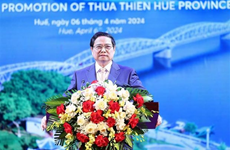Премьер-министр призвал Тхыатхиен-Хюэ развиваться умным, адаптивным и устойчивым образом