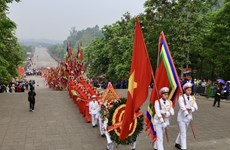 Премьер-министр принял участие в церемонии, посвященная памяти легендарных предков Вьетнама