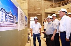 Премьер-министр посетил командно-диспетчерский Центр полиции и осмотрел строительство Дома культуры и искусств в Футхо