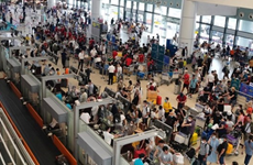 Более 1,5 млн пассажиров ездят на самолетах во время каникул, посвященных празднику 30 апреля 
