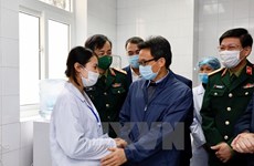 Вице-премьер посетил первых добровольцев клинических испытаний вакцины Nano Covax от COVID-19