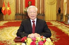 Генеральный секретарь партии Нгуен Фу Чонг: делать Родину все более богатой и процветающей