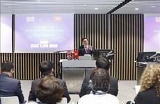 В Лондоне состоялся вьетнамо-британский форум по образовательному сотрудничеству