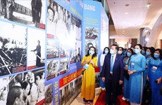 В Ханое открылась выставка «Союз женщин Вьетнама: продолжай писать мечты»