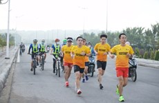 Около 11 тыс. спортсменов будут участвовать в марафоне VnExpress Marathon Amazing Halong