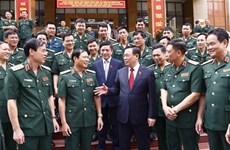 Председатель НС Вьетнама принял участие в церемонии начала нового учебного года в Военной академии