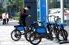 В Ханое пассажиры экспресс-автобуса смогут бесплатно использовать электромотоциклы