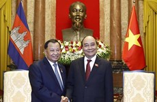 Президент Вьетнама принял главу Сената Камбоджи
