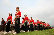 Ниньбинь работает над сохранением культурной самобытности народности мыонг