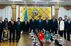 Заместитель председателя НС Вьетнама посетил Казахстан