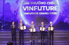 Президент Во Ван Тхыонг отмечает благородную миссию ученых в развитии каждой нации и человечества