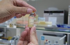 Отдавать приоритет производству вакцин и применению достижений науки и техники в здравоохранении