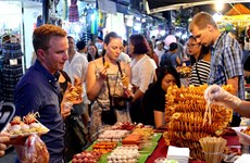 Создавать кулинарную карту Вьетнама из 126 фирменных блюд
