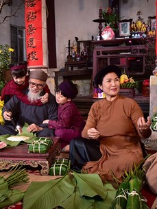 Во Вьетнаме сохраняют и развивают культуру традиционного новогоднего праздника Тэт