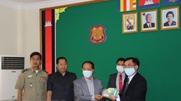 Вьетнам помогает камбоджийским центрам содержания под стражей в борьбе с COVID-19