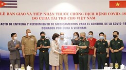 Вьетнам получил лекарства от Кубы для борьбы с COVID-19