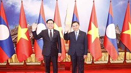 Председатель НС Выонг Динь Хюэ завершил официальный визит в Лаос