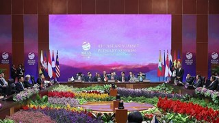 В декларации предсесателя 43-го саммита АСЕАН подчеркивается необходимость укрепления взаимодоверия 