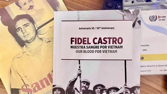 На Кубе вышла книга о визите Фиделя Кастро во Вьетнам