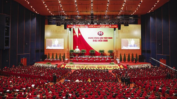 Коммунистическая партия Вьетнама – лидер и соратник народа 