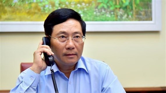 Министры иностранных дел Вьетнама и Италии провели телефонные переговоры