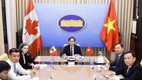 Вьетнам и Канада провели политические консультации на уровне министров иностранных дел