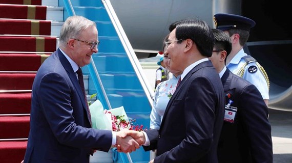 Премьер-министр Австралии Энтони Альбанезе прибыл в Ханой, начав свой официальный визит во Вьетнам.